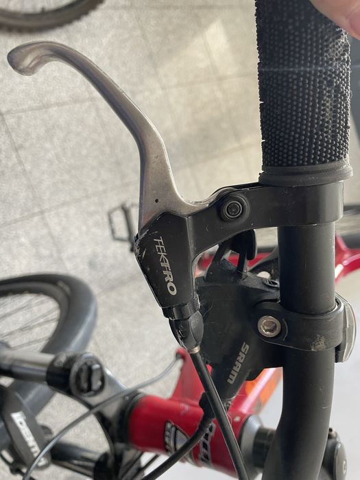 Bicicleta Carerra Hellcat 29