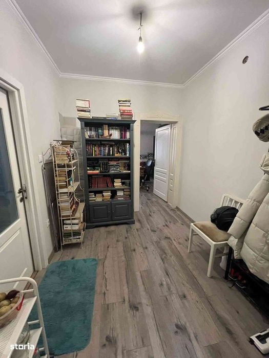 Casa singur in curte zona horea