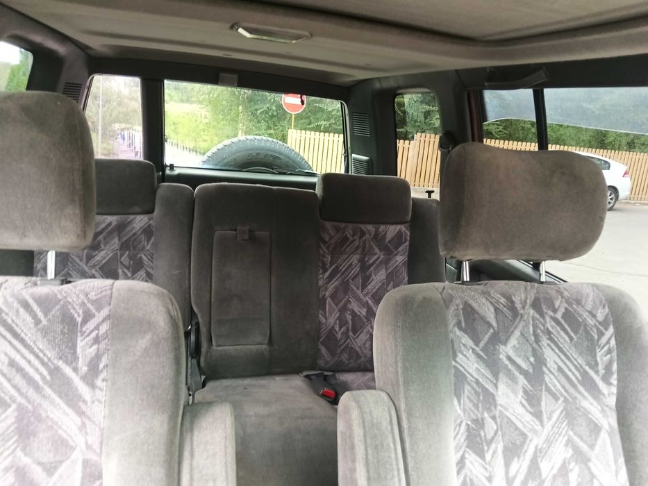 Isuzu Bighorn 2000