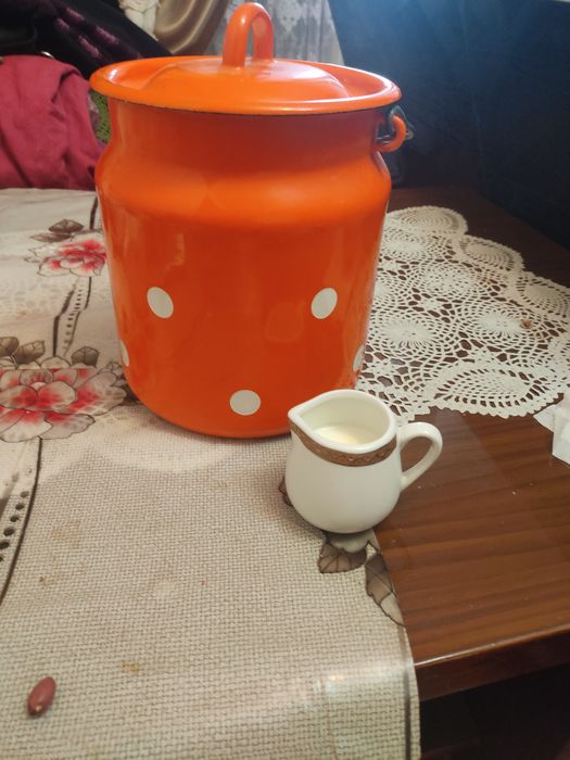 Продам пуховики. В отличном состоянии