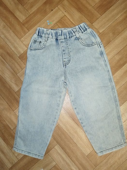 Продам детскую одежду,