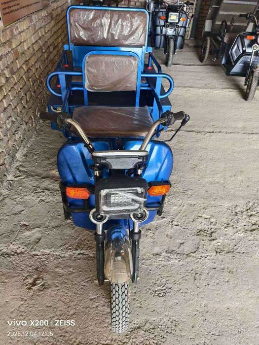 Muraveylar. Elektro mototsikl. Tritzikl Мотоцикл