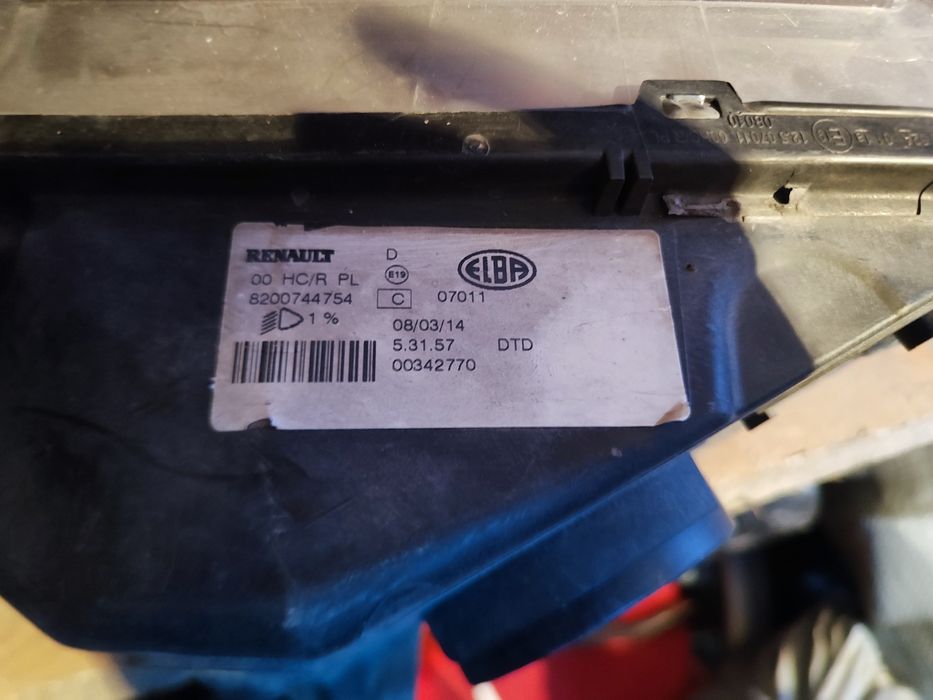 Фара правая Ларгус