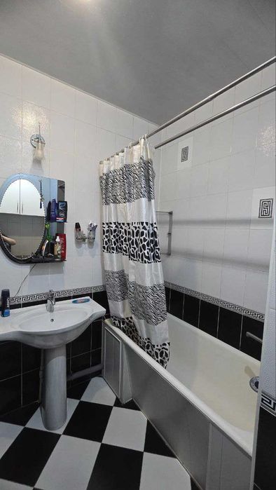 Сдам свою 2 комнатную квартиру долгосрочно без маклера на Котельном