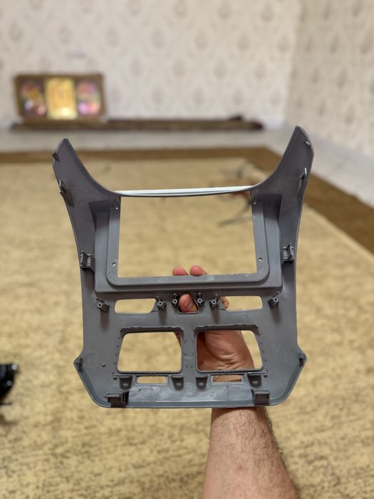 Kobalt ramka sotiladi