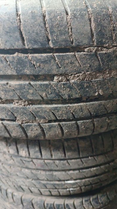 Продам Шины с дисками стояли на К5