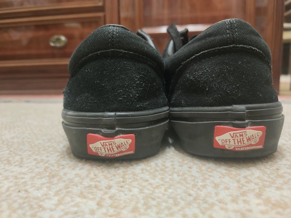 Кроссовки  VANS.