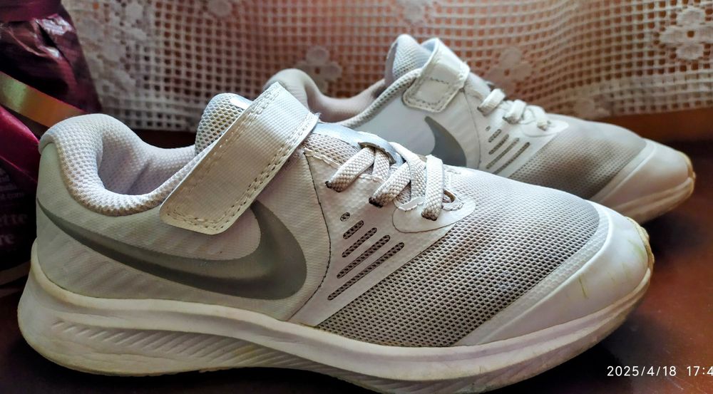 Детски маратонки Nike