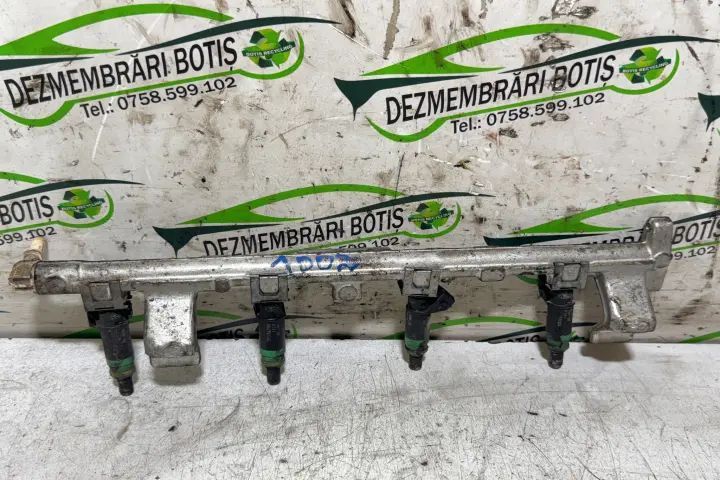 Rampa injectoare Ford Fiesta 2002 1.4 MT (80 hp)