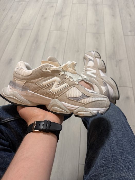 Adidasi Barbati New Balance 9060 Alb!