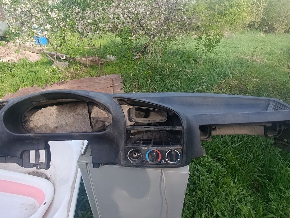 Продам панель/торпеду для BMW E36