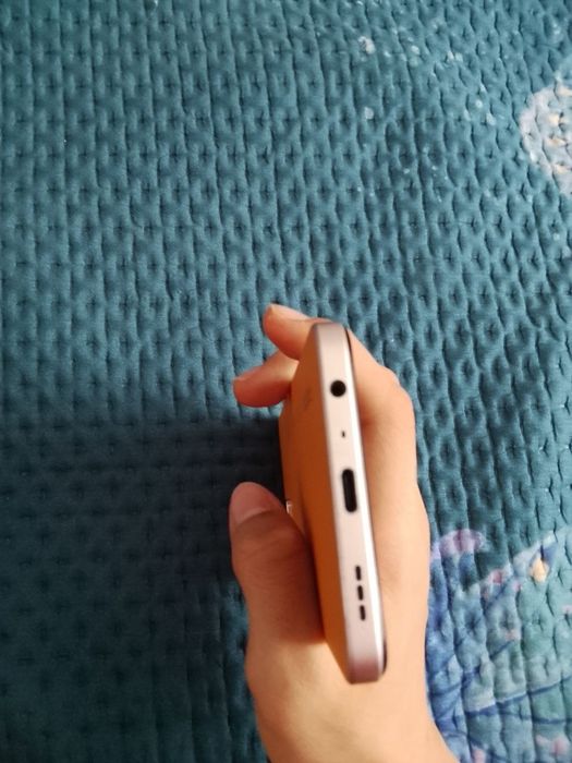 Оппо Рено 7 на запчасти