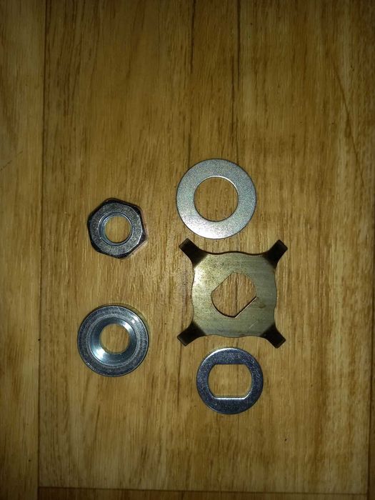 Чисто нови части за пежо пух томос и други педалетки