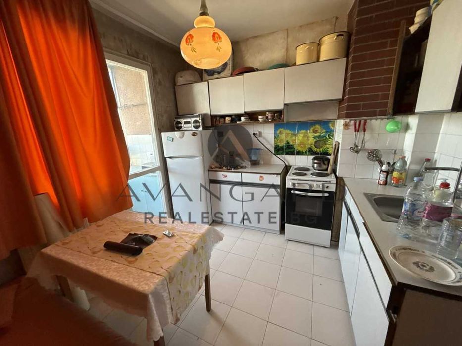 оф.24158 Тристаен обзаведен до Мол Пловдив