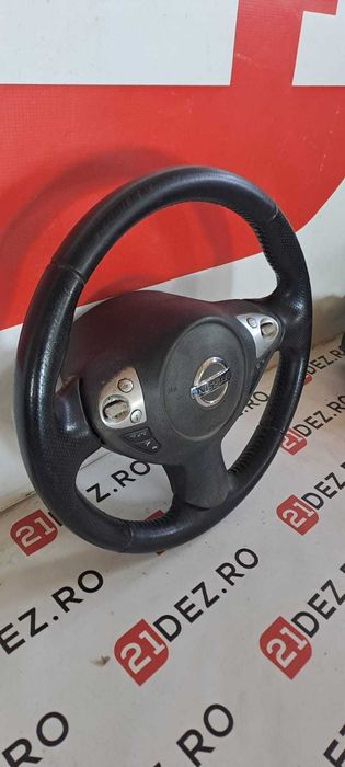 Volan de piele complet cu comenzi Nissan Juke