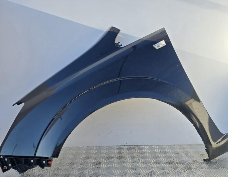 Aripa fata stanga Opel Zafira B