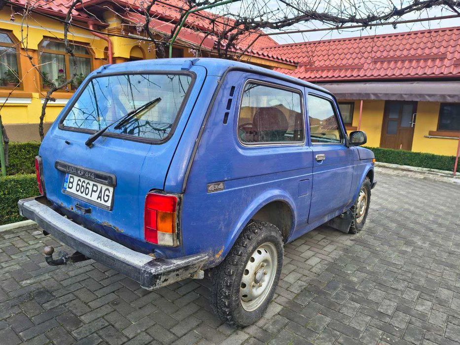 Lada Niva 4x4 din 2006
