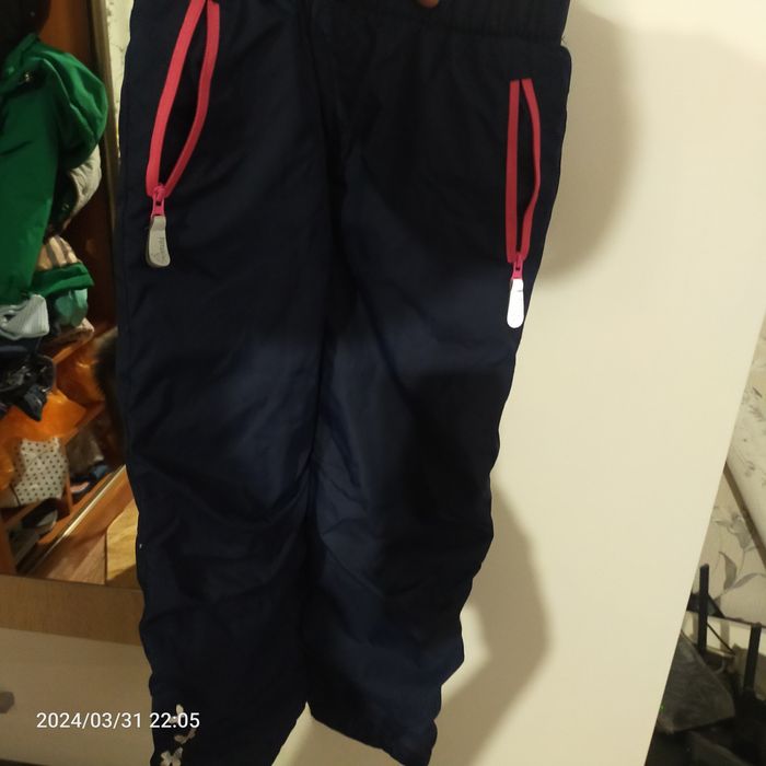 Продаётся весенне - осенняя курта со штанами