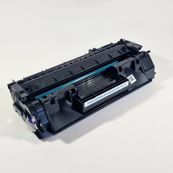 Новый катридж есть 8 шт