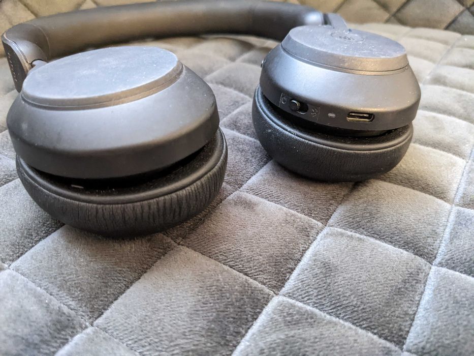 Casti wireless cu microfon Jabra Evolve2 65 bluetooth