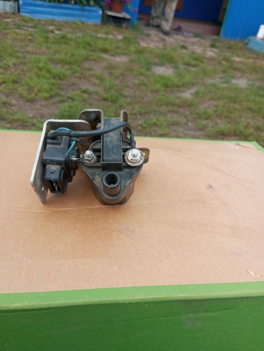 Автозапчасти от автомобиля