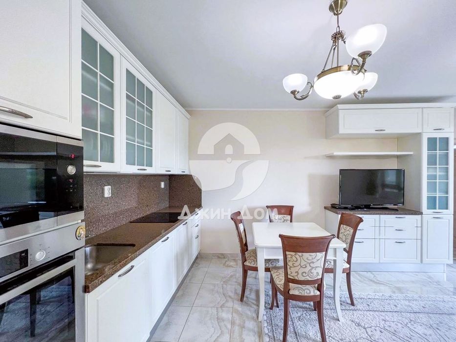 Продава се Тристаен апартамент в Несебър - 99 кв.м за 1768 €/кв.м - Снимка #3