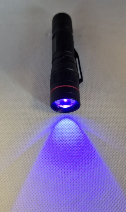 Vand lanterna UV noua