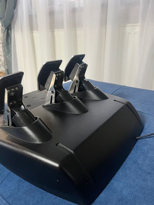 Volan Logitech G29 Playstation/PC + Schimbator
