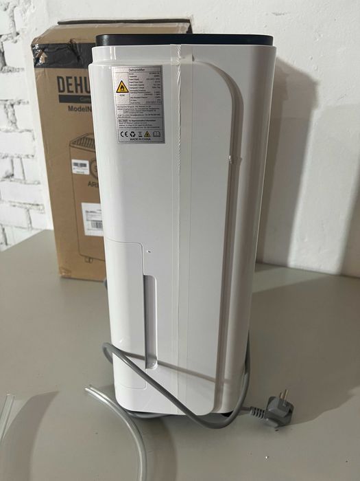 Dezumidificator ARIBIO 12L/24h – Automat, Display LED, Timer