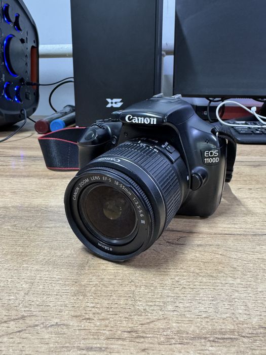 Фотоаппарат Canon EOS 1100D