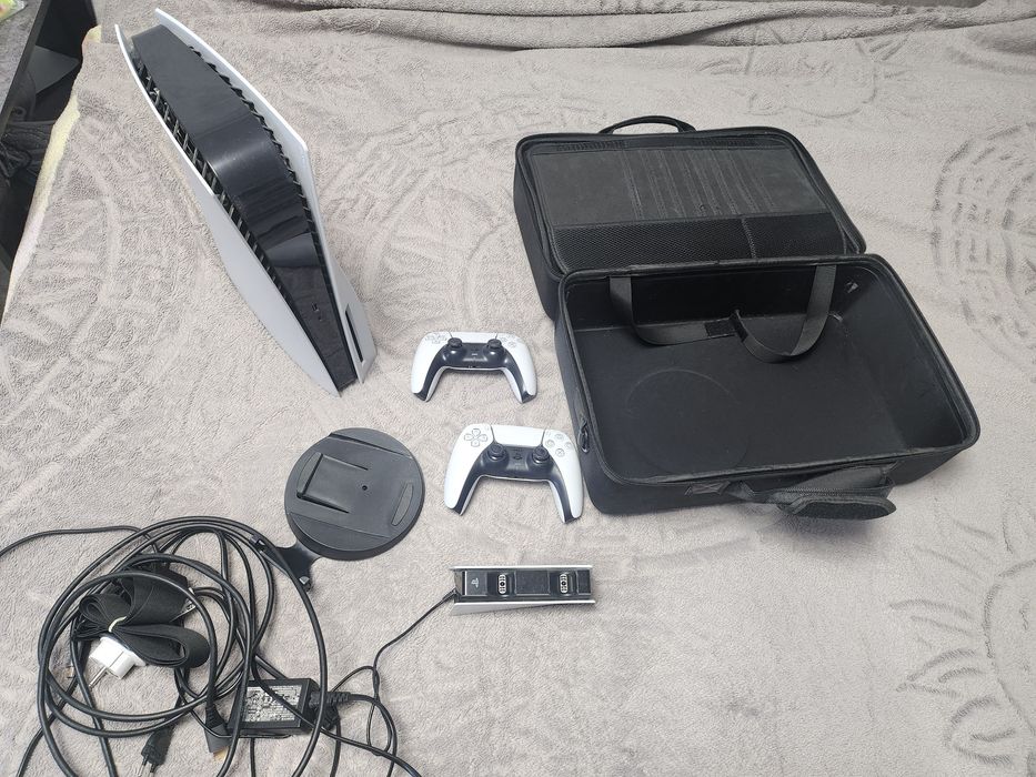 Продам игровые приставки