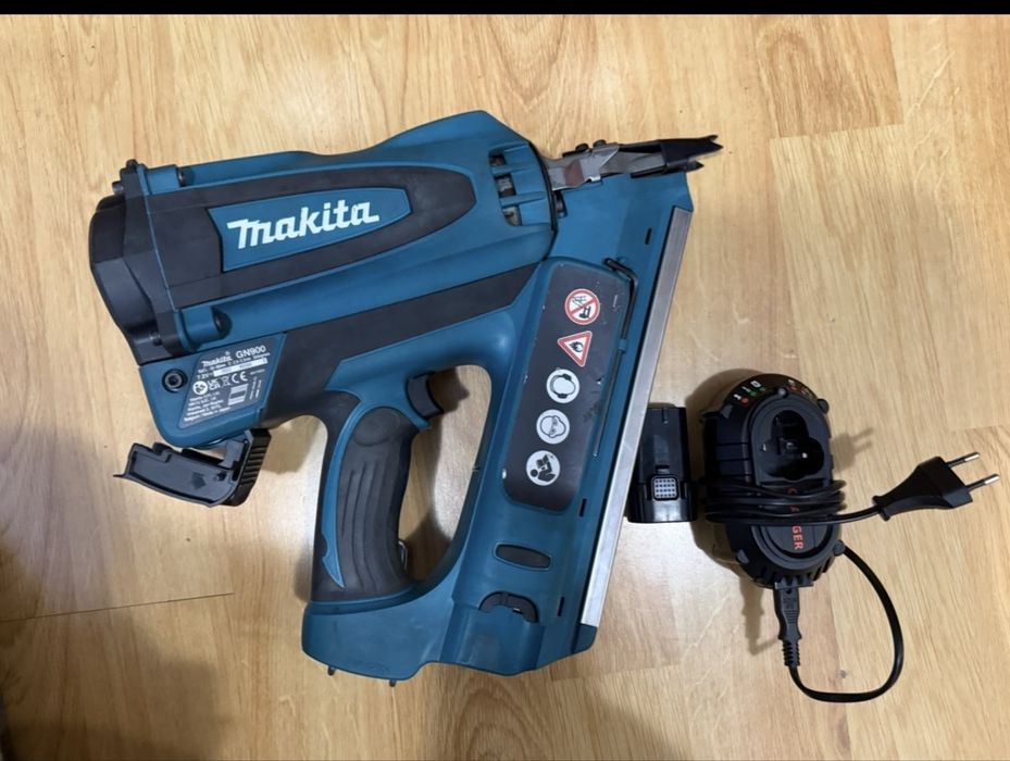 Такер Makita GN900