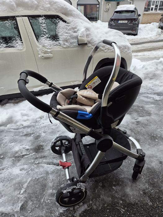 Carucior Mothercare 3 in 1 ca nou