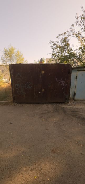 Продам  гараж бетонный
