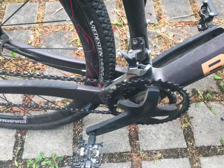 Bicicletă de carbon