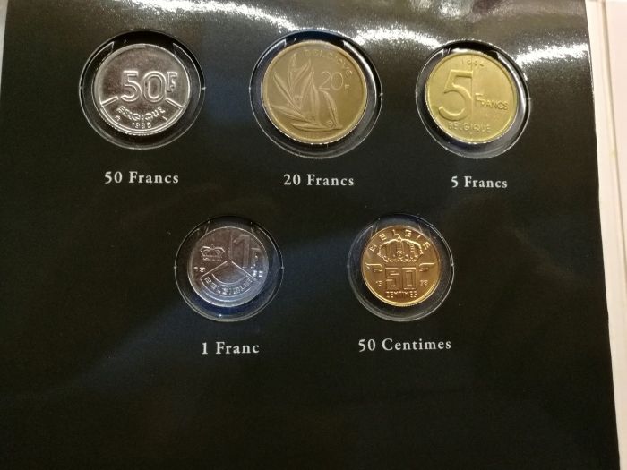 Колекция монети на страните от европеиския съюз.