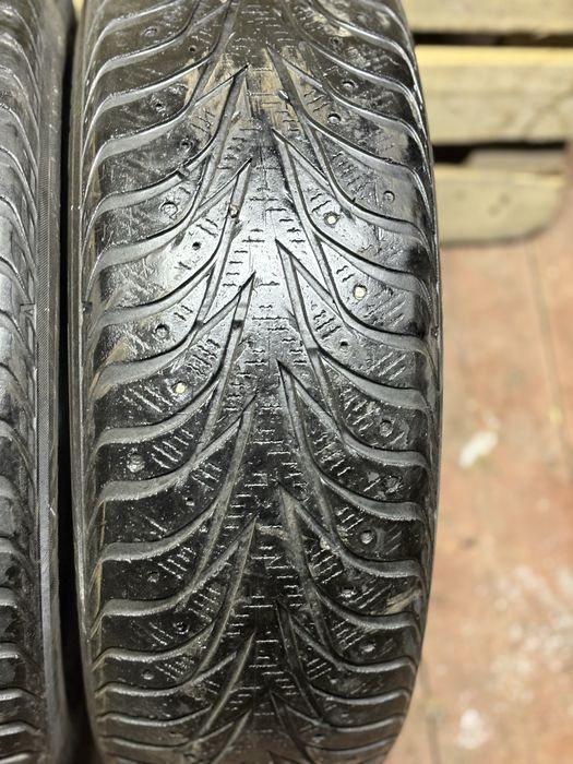 205/60/16 пара зима