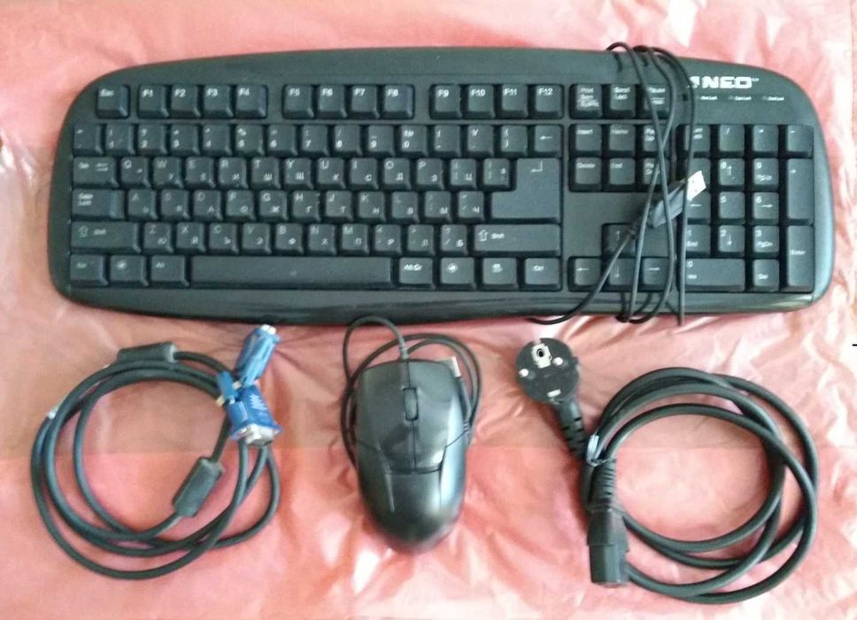 Цветен Монитор Samsung