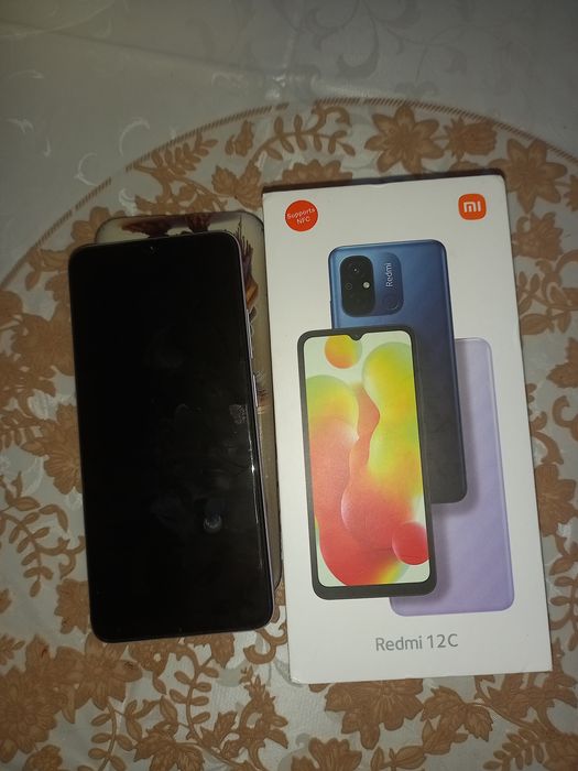 Продам телефон Redmi 12 c
