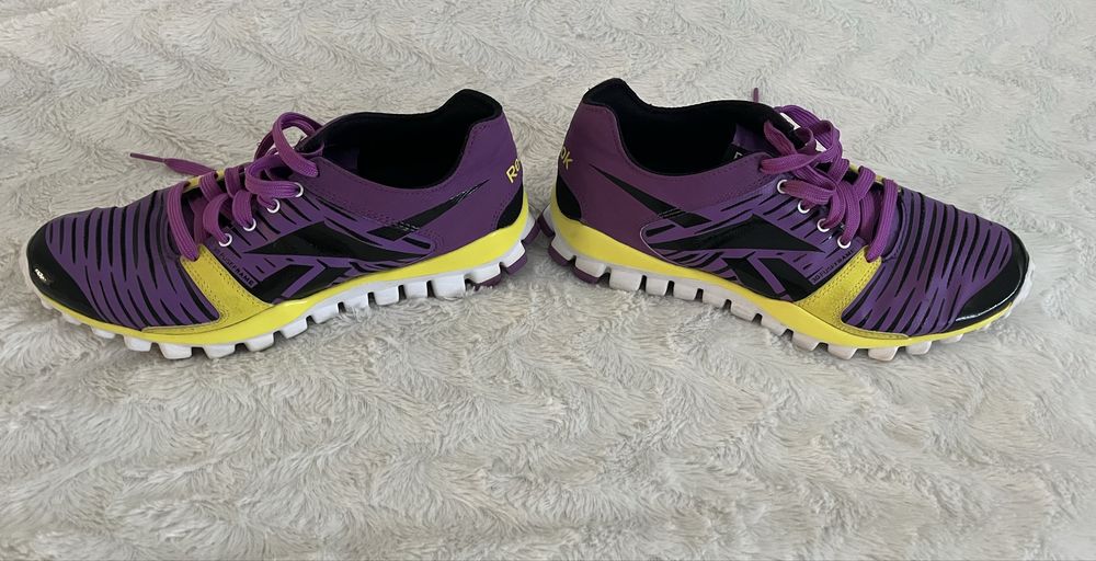 Adidasi dama Reebok