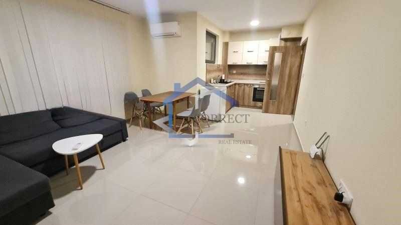 Дава се под наем Двустаен апартамент в Варна, Бриз - 60 кв.м за 408 € - Снимка #2