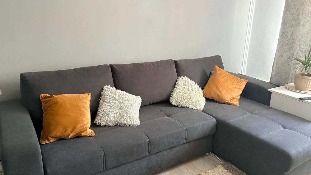 Vand coltar extensibil gri cu sezlong