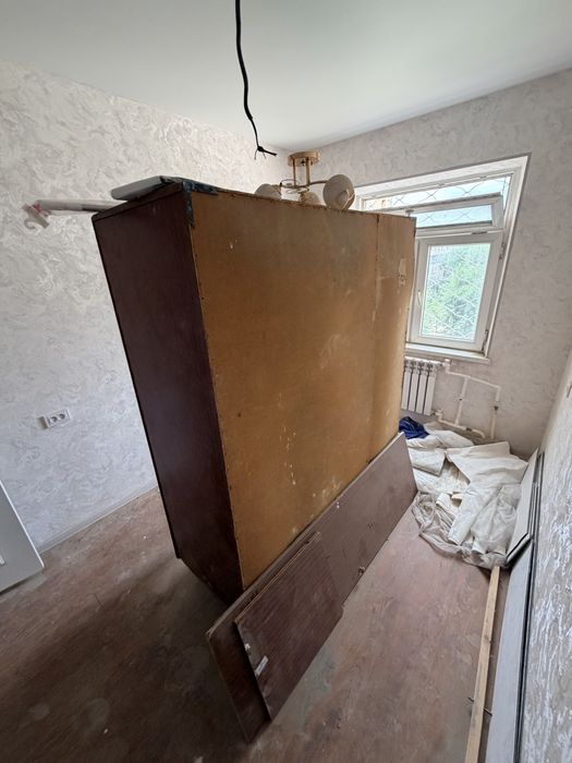 Продается Б/У шкаф в рабочем состоянии