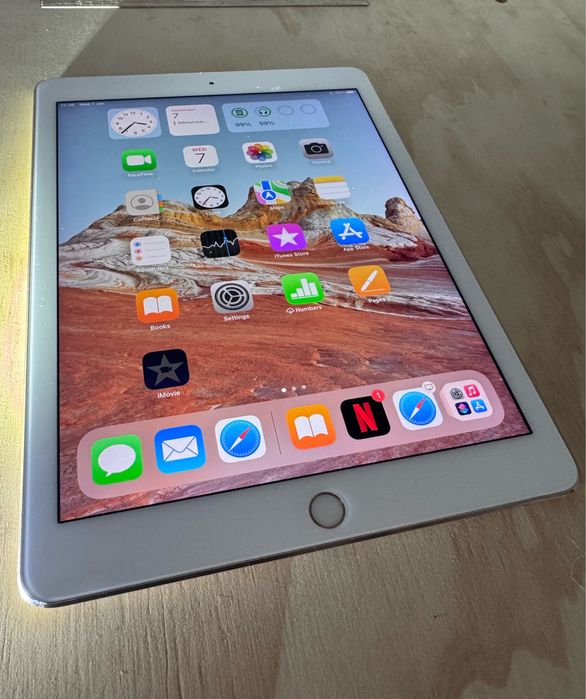 iPad Pro 9.7 Inch (2016) 32 GB + Apple Pencil Cadou