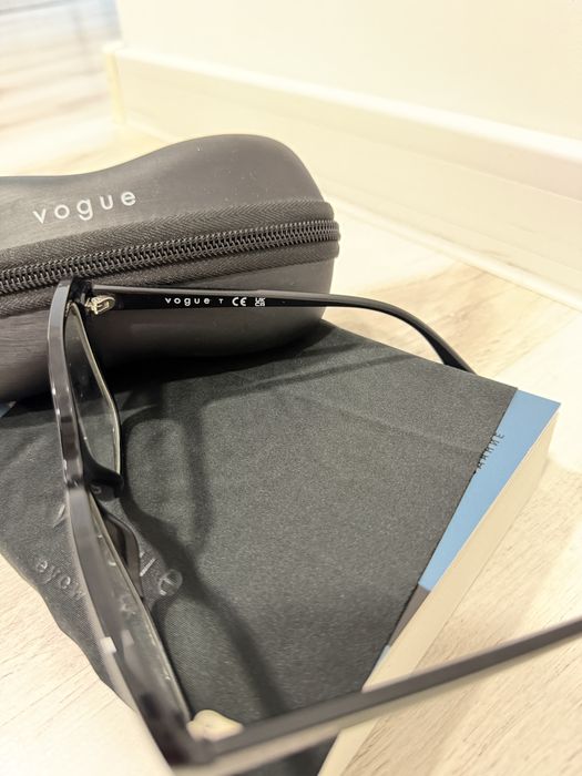 Диоптрични очила Vogue