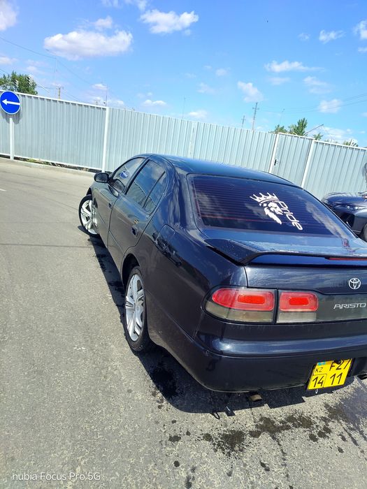 Продам Toyota aristo