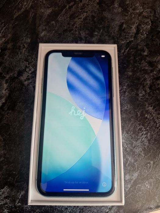 IPhone 11 128ГБ в отличном состоянии