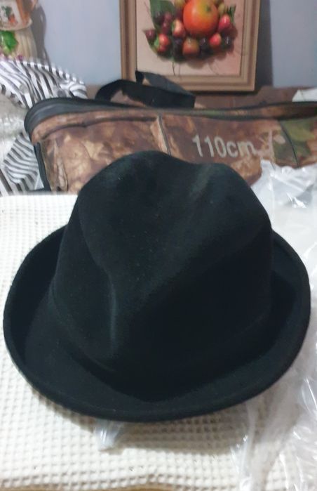 Продам женскую шляпу. Осень, зима, весна.