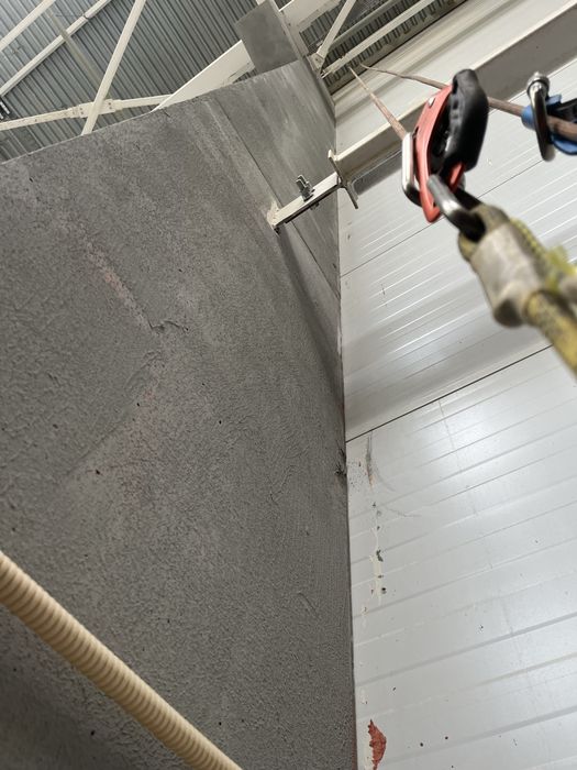 Промышлен альпинисты.