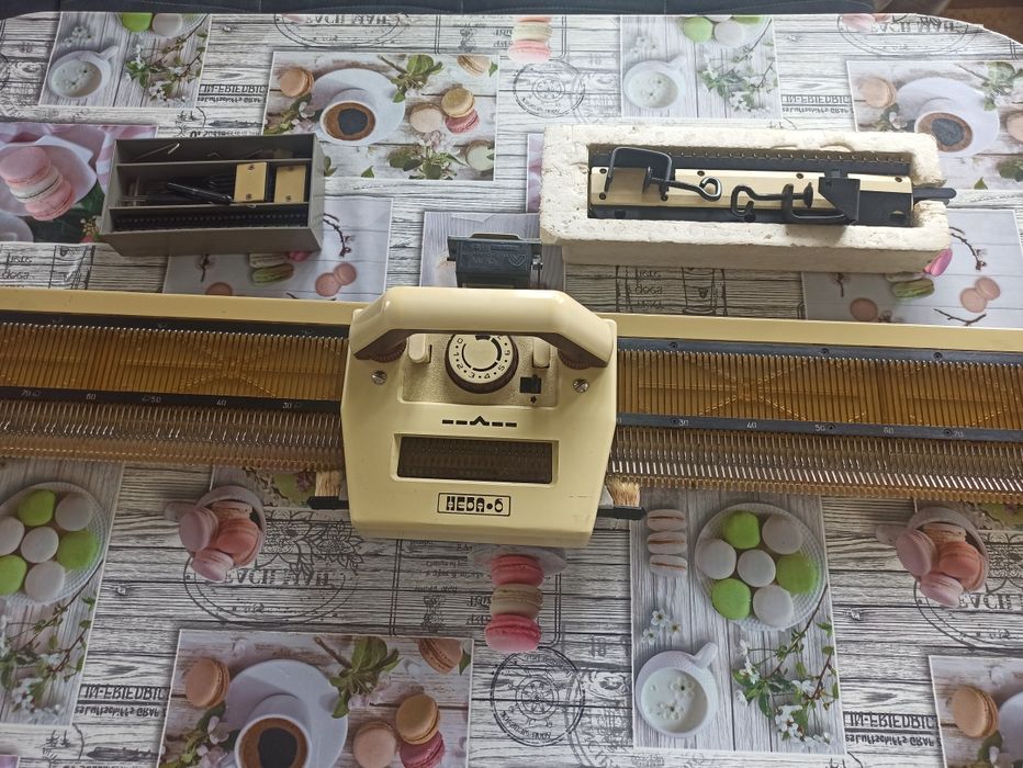 Вязальная машина Нева-6